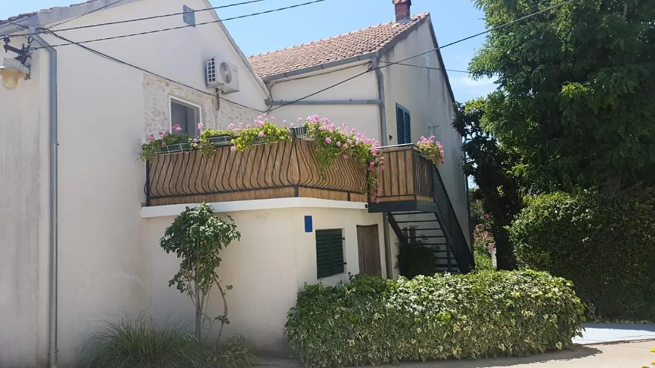 Apartman Martina Sveti Filip i Jakov
